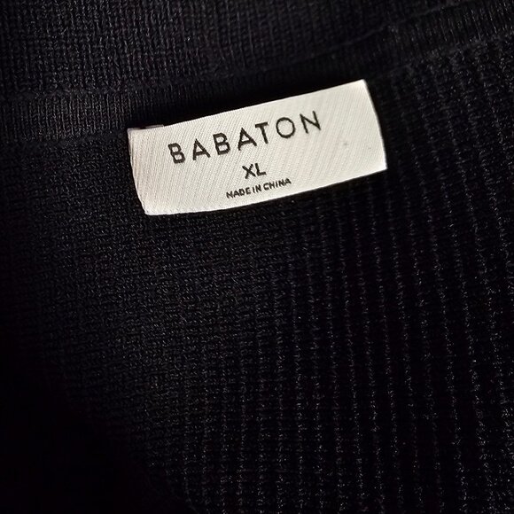 Aritzia Babaton Sculpt Knit Off Shoulder Top, Ribbed, Thick, Cropped, Black, XL - Picture 6 of 7